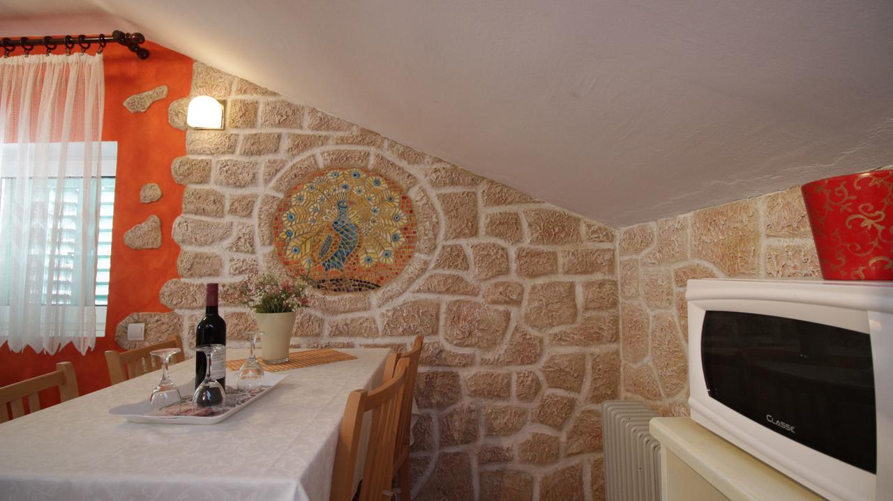 Apartment Ivanka Omiš Eksteriør bilde