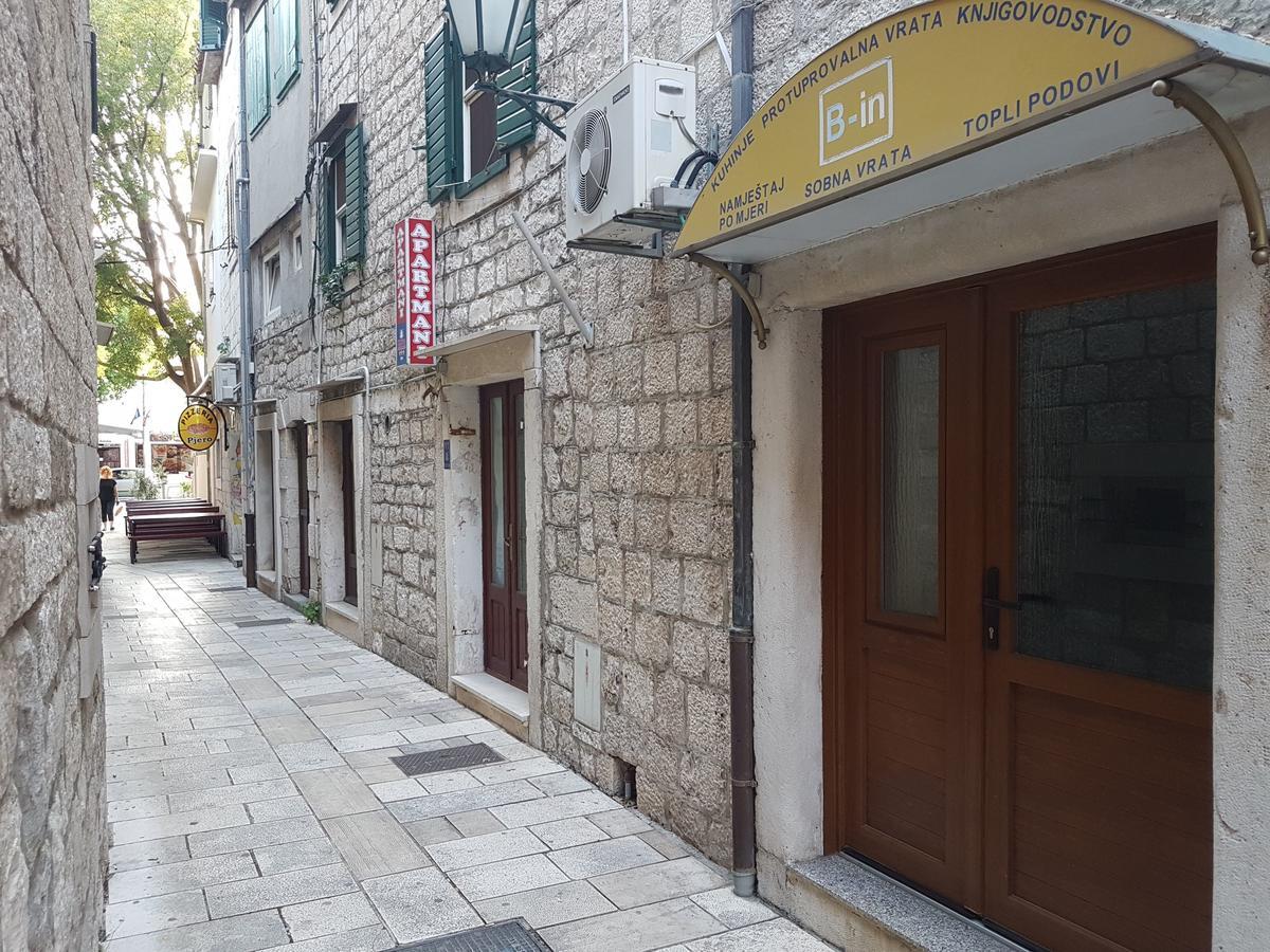 Apartment Ivanka Omiš Eksteriør bilde